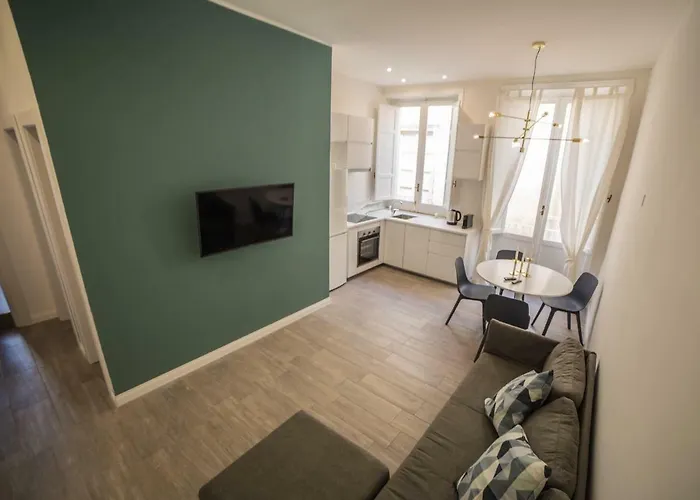 Апартаменты House - 1 Min Dal Mare-vicinissimo Ad Ortigia E Al Teatro-parcheggio Fuori Ztl In Strada Gratuito Сиракузы